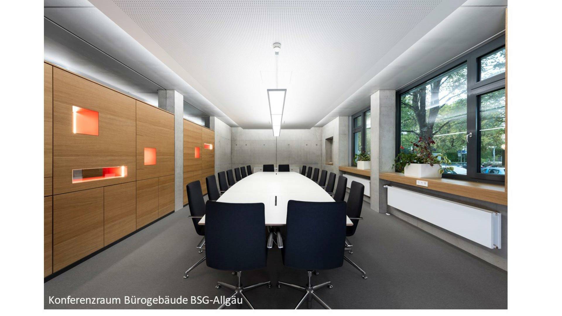 07_Konferenzraum-Bürogebäude-BSG-Allgäu
